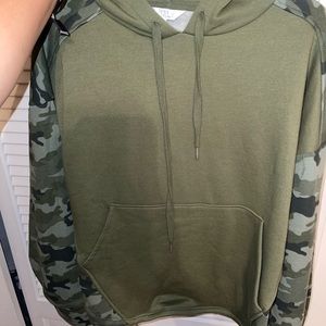 green camo hoodie
